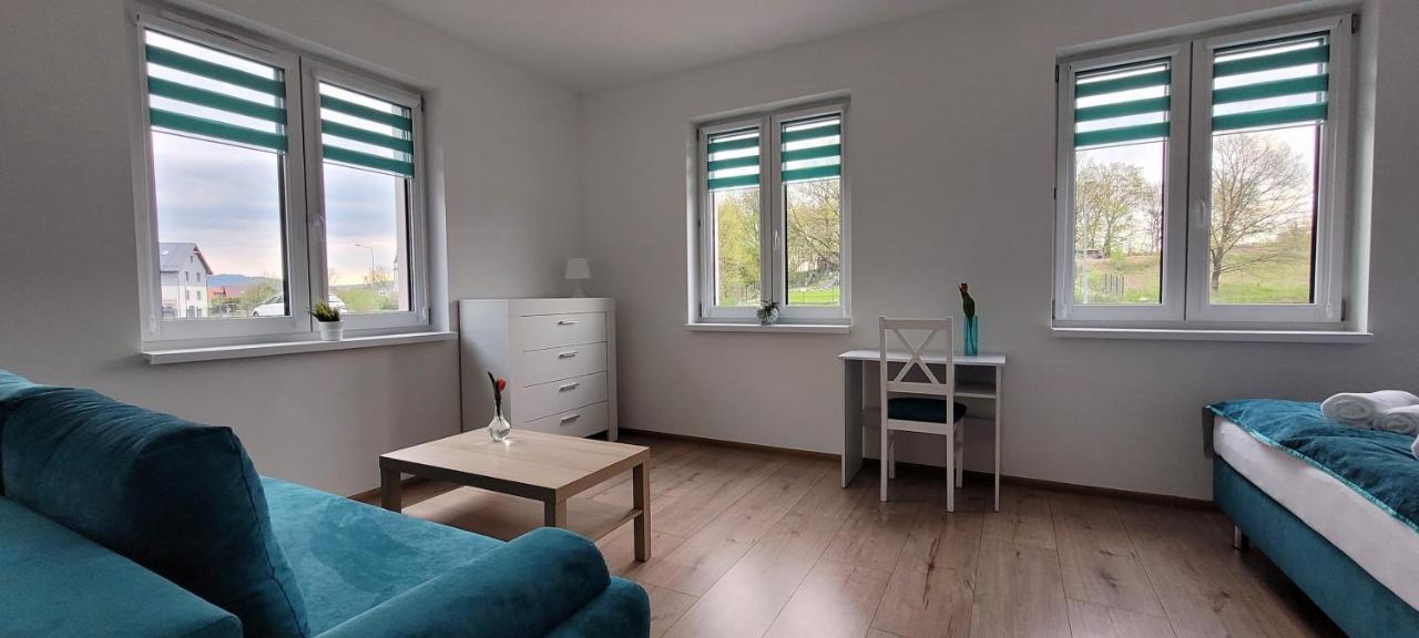 Kolorowe Cieplice - Apartamenty Z Widokiem Na Karkonosze Jelenia Gora Ngoại thất bức ảnh