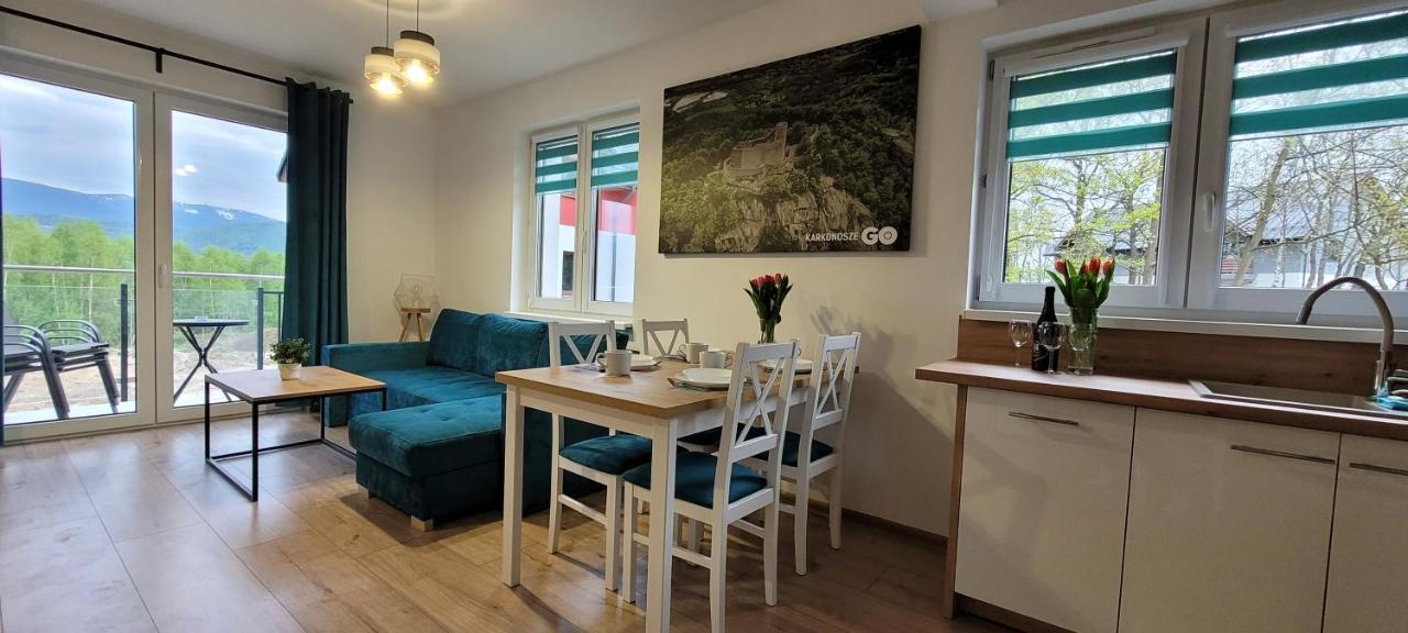 Kolorowe Cieplice - Apartamenty Z Widokiem Na Karkonosze Jelenia Gora Ngoại thất bức ảnh