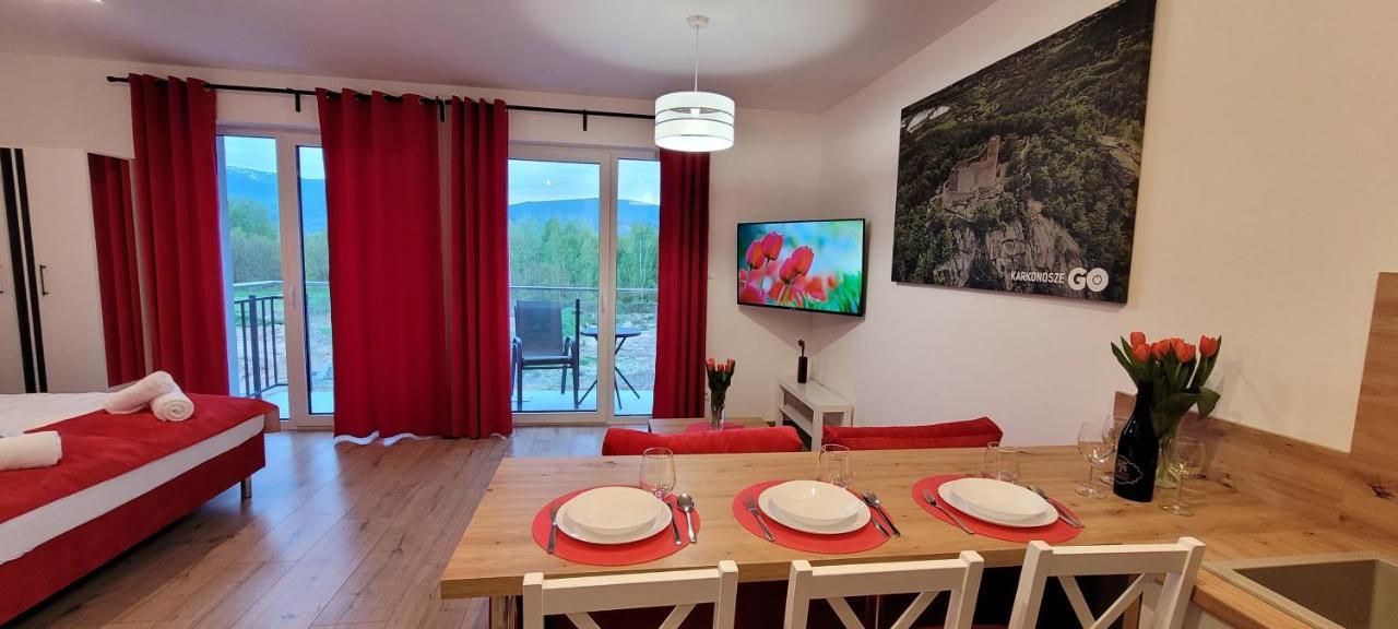 Kolorowe Cieplice - Apartamenty Z Widokiem Na Karkonosze Jelenia Gora Ngoại thất bức ảnh